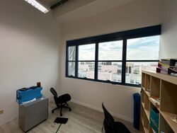 Ubi Techpark (D14), Factory #477464121
